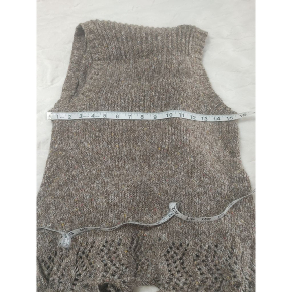 Women's Romeo & Juliet Couture Brown Knit Open Vest w Fringe Size S - Picture 8 of 10